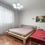 Julio Tirana Center Apartment