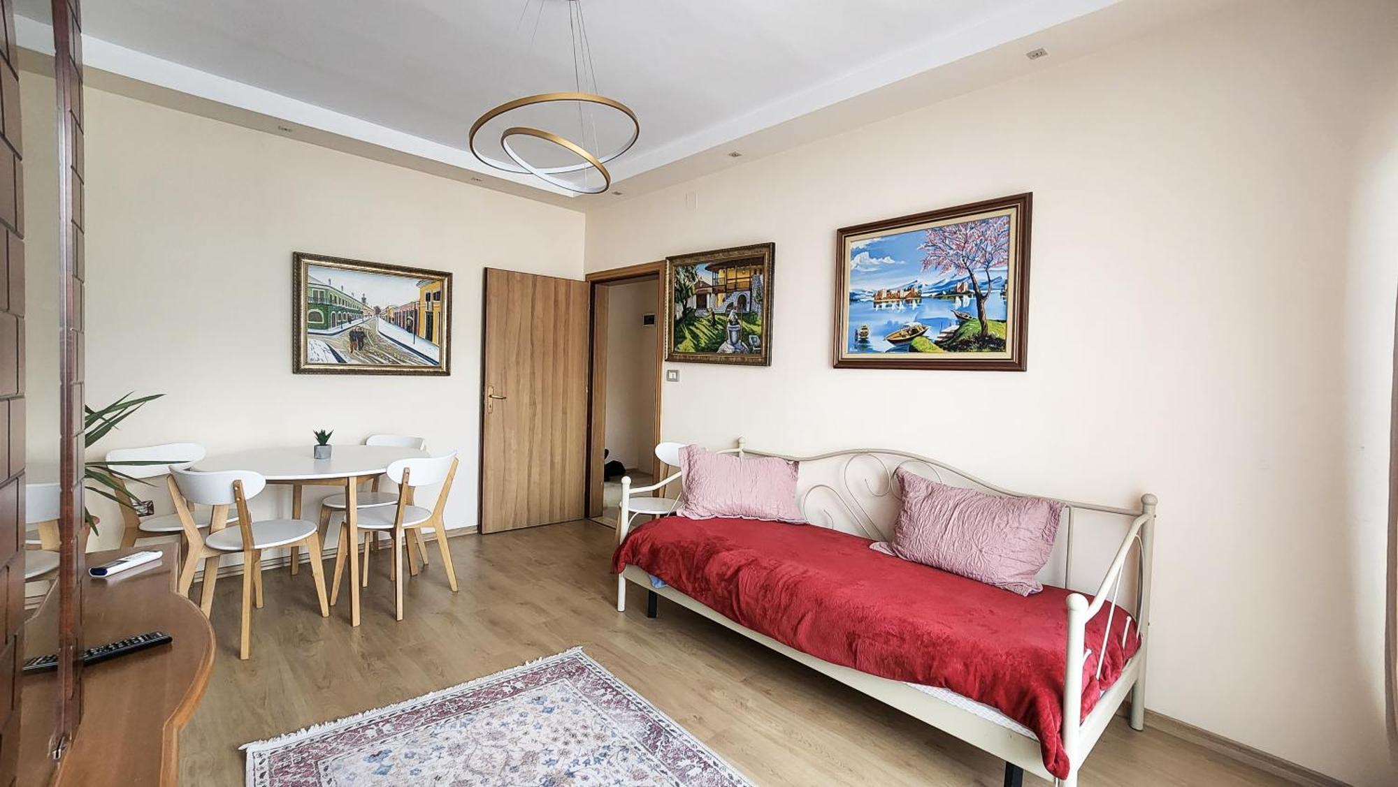Apartament Julio Center *